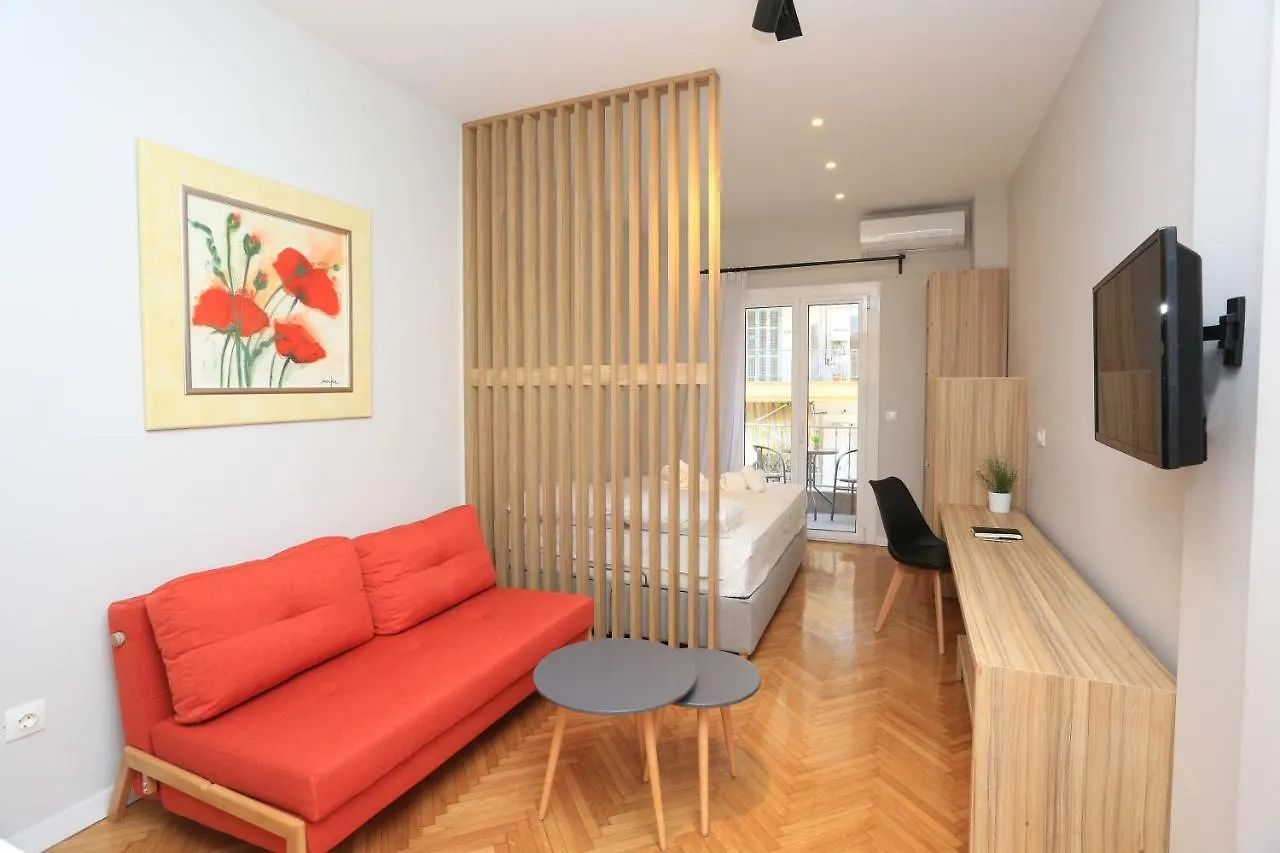 Kyana Downtown Studios Салоники
