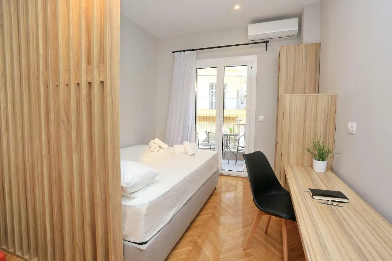 Kyana Downtown Studios Салоники Греция